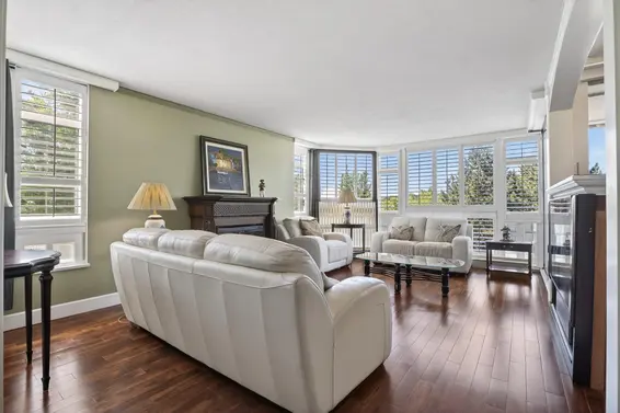 501 1327 East Keith Road, North Vancouver For Sale - image 17
