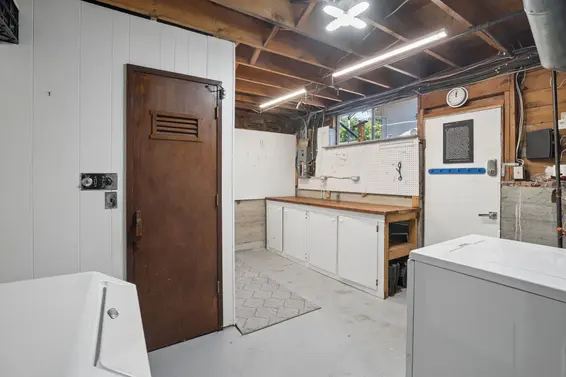 1034 Heywood Street, North Vancouver For Sale - image 26
