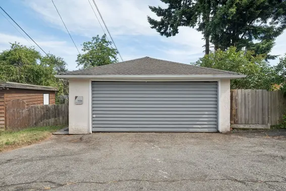 1034 Heywood Street, North Vancouver For Sale - image 33