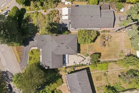 1034 Heywood Street, North Vancouver For Sale - image 35