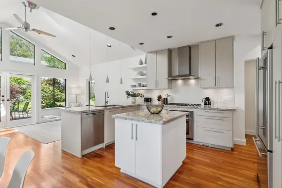 186 West Kings Road, North Vancouver For Sale - image 12