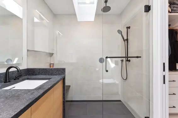 186 West Kings Road, North Vancouver For Sale - image 21