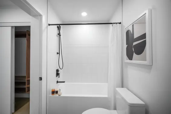 501 422 East 3rd Street, North Vancouver For Sale - image 19