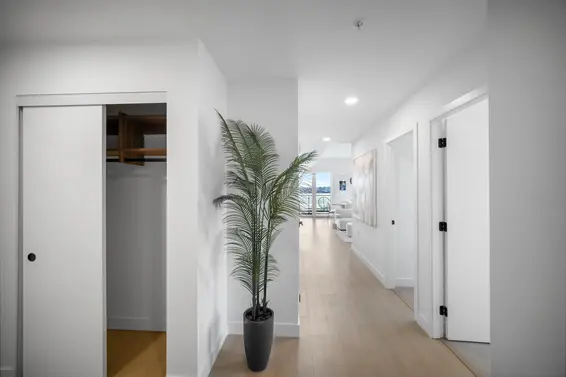 501 422 East 3rd Street, North Vancouver For Sale - image 5