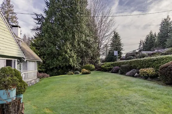 865 Burley Drive, West Vancouver For Sale - image 3