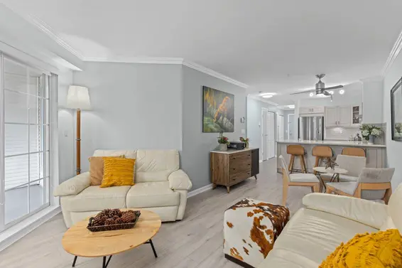 312 147 East 1St Street, North Vancouver For Sale - image 1