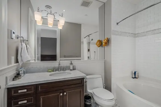 2638 Queens Avenue, West Vancouver For Sale - image 25