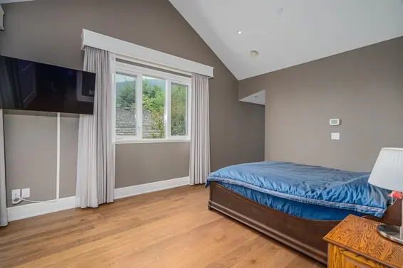 2638 Queens Avenue, West Vancouver For Sale - image 26