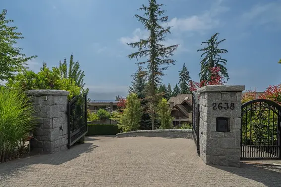 2638 Queens Avenue, West Vancouver For Sale - image 40