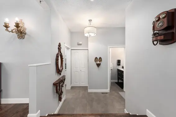 1991 Cedar Village Crescent, North Vancouver For Sale - image 10