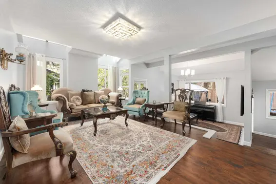 1991 Cedar Village Crescent, North Vancouver For Sale - image 2