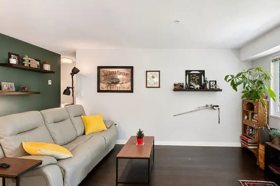 207 357 East 2nd Street, North Vancouver For Sale - image 3