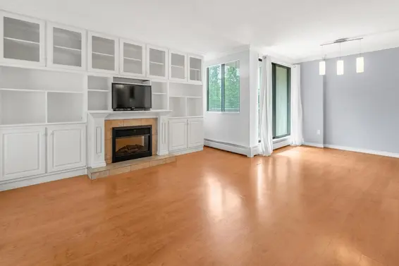 201 701 West Victoria Park, North Vancouver For Sale - image 4