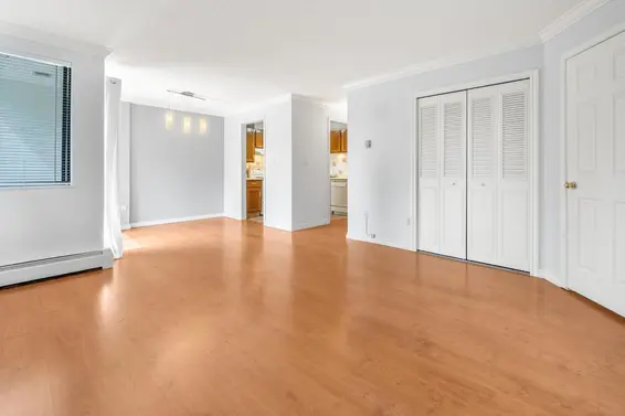 201 701 West Victoria Park, North Vancouver For Sale - image 7