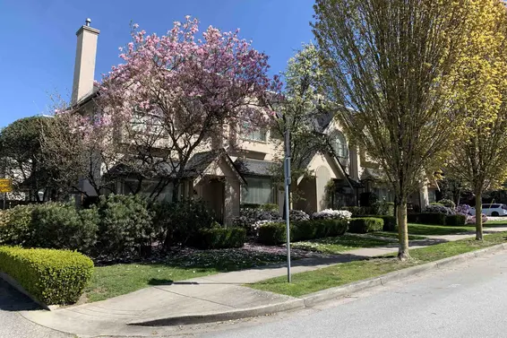 4 1701 Chesterfield Avenue, North Vancouver For Sale - image 24