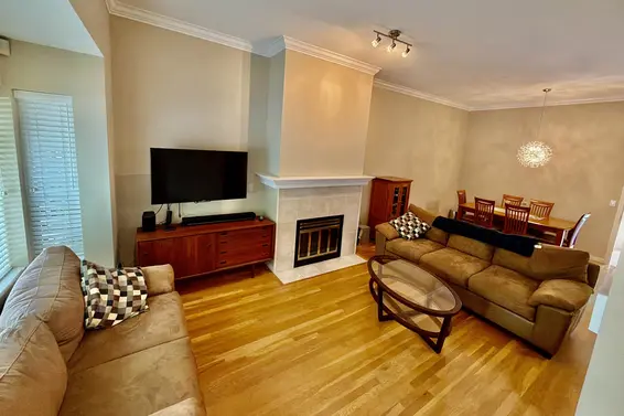 4 1701 Chesterfield Avenue, North Vancouver For Sale - image 7