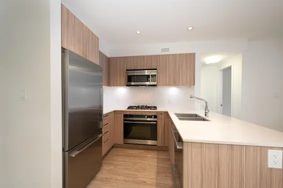 204 1061 Marine Drive, North Vancouver For Sale - image 6