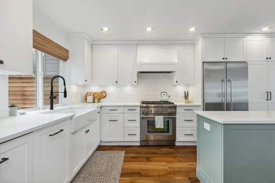 3686 Carnarvon Avenue, North Vancouver