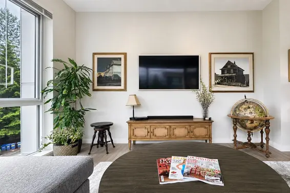 301 2651 Library Lane, North Vancouver For Sale - image 4