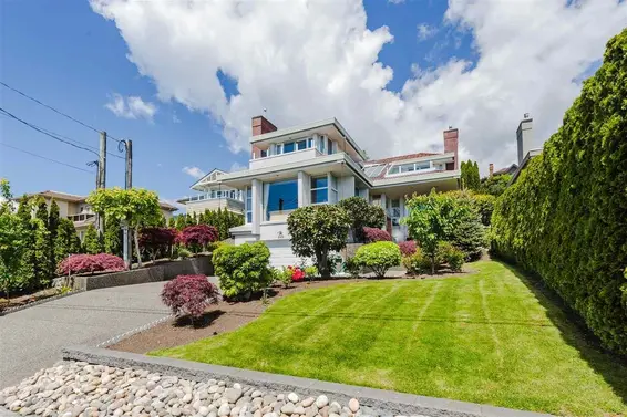 2273 Mathers Avenue, West Vancouver For Sale - image 2