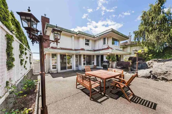 2273 Mathers Avenue, West Vancouver For Sale - image 31