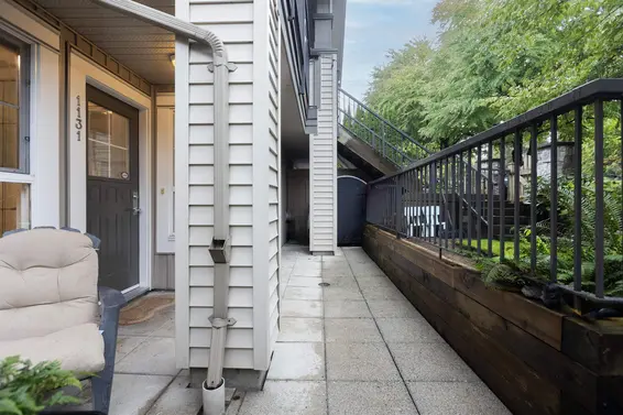1131 Ross Road, North Vancouver For Sale - image 2