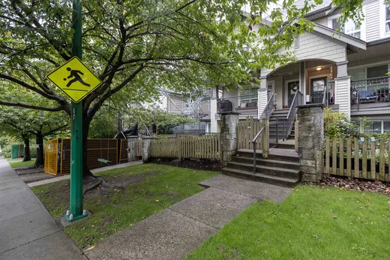 1131 Ross Road, North Vancouver For Sale - image 24