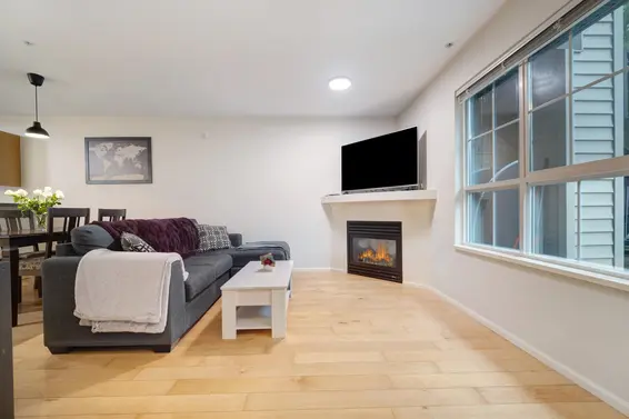 1131 Ross Road, North Vancouver For Sale - image 6
