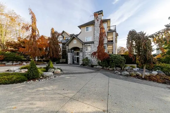 302 1150 East 29Th Street, North Vancouver For Sale - image 1