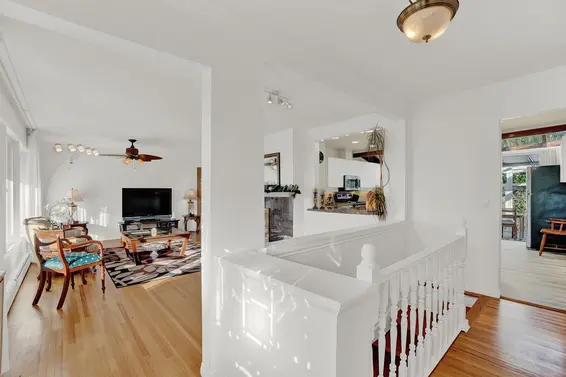 638 Elstree Place, North Vancouver For Sale - image 17