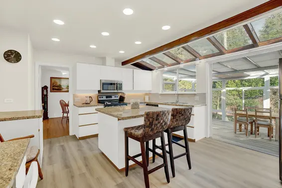 638 Elstree Place, North Vancouver For Sale - image 21