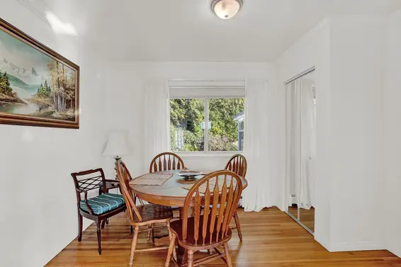 638 Elstree Place, North Vancouver For Sale - image 25