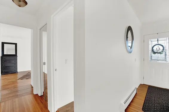 638 Elstree Place, North Vancouver For Sale - image 31