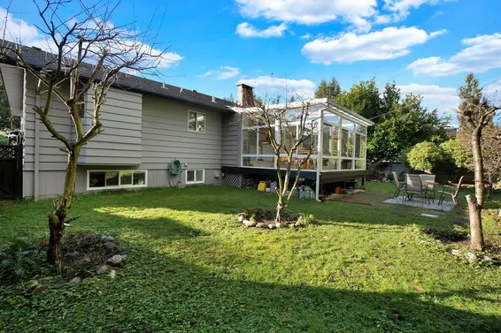 638 Elstree Place, North Vancouver For Sale - image 8