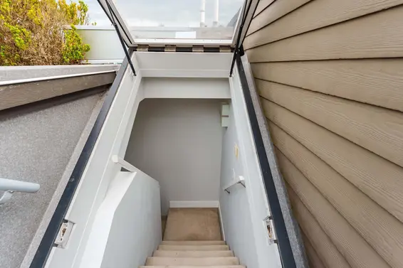 223 735 West 15th Street, North Vancouver For Sale - image 23