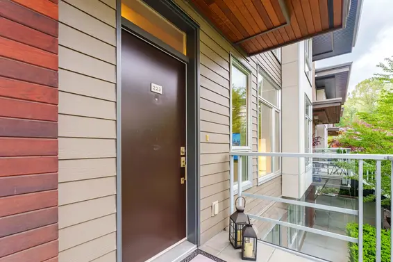 223 735 West 15th Street, North Vancouver For Sale - image 4