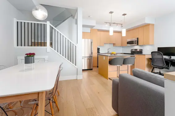 223 735 West 15th Street, North Vancouver For Sale - image 5