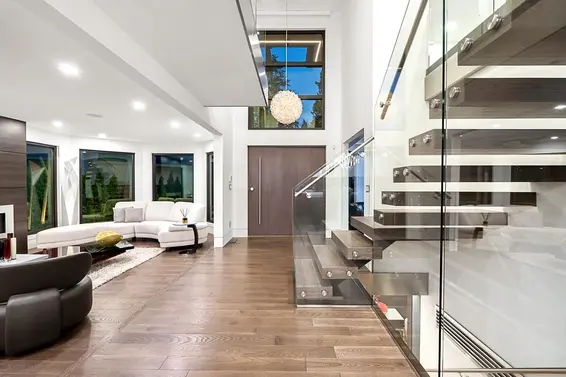 4577 Capilano Road, North Vancouver For Sale - image 3