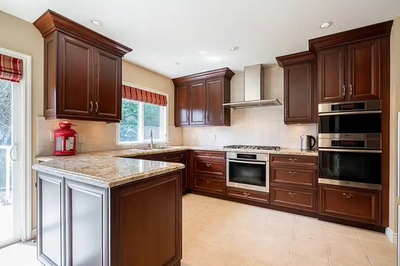 2477 Keats Road, North Vancouver For Sale - image 12