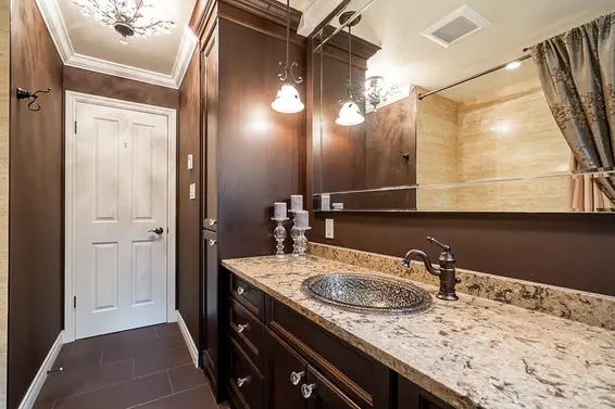 2477 Keats Road, North Vancouver For Sale - image 25