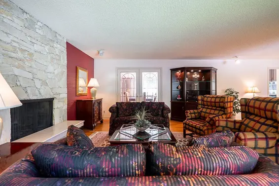 2477 Keats Road, North Vancouver For Sale - image 9