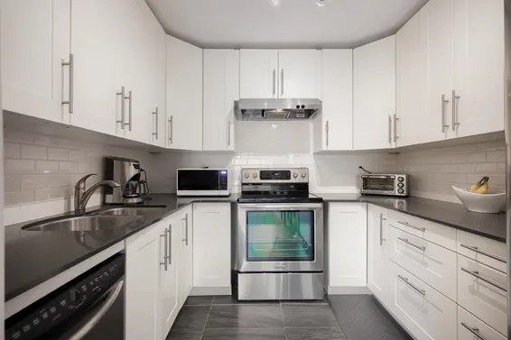 215 251 West 4th Street, North Vancouver For Sale - image 12