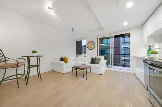 318 723 West 3rd Street, North Vancouver For Sale - image 2