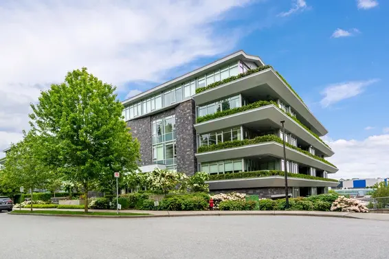 301 888 Arthur Erickson Place, West Vancouver For Sale - image 2
