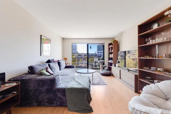 107 131 West 4th Street, North Vancouver For Sale - image 3