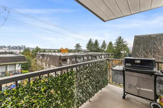 311 251 West 4th Street, North Vancouver For Sale - image 12