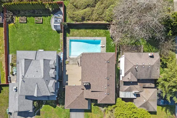 2045 Kirkstone Road, North Vancouver For Sale - image 25