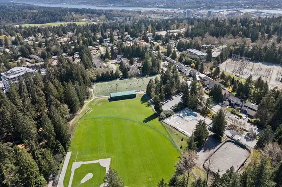 2045 Kirkstone Road, North Vancouver For Sale - image 31