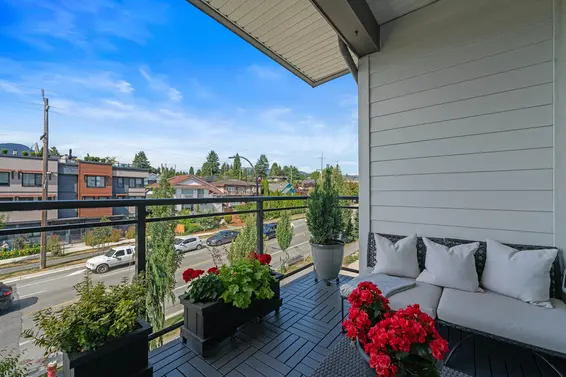 307 625 East 3rd Street, North Vancouver For Sale - image 24