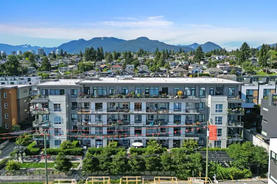 307 625 East 3rd Street, North Vancouver For Sale - image 39